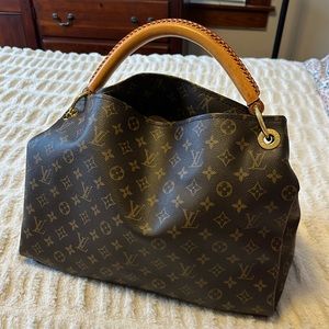 Louis Vuitton ARTSY MM Monogram